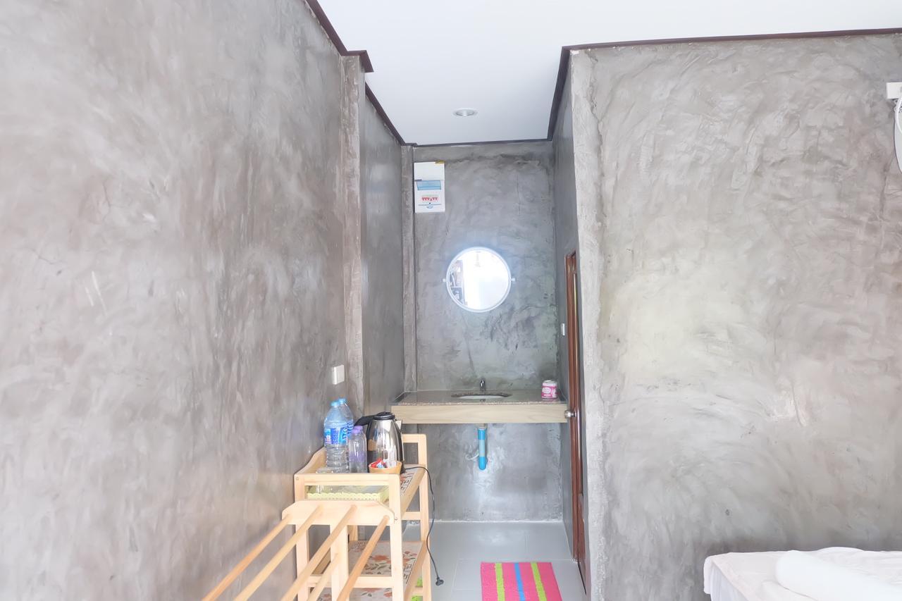 猿猴简易别墅 Ko Lanta 外观 照片