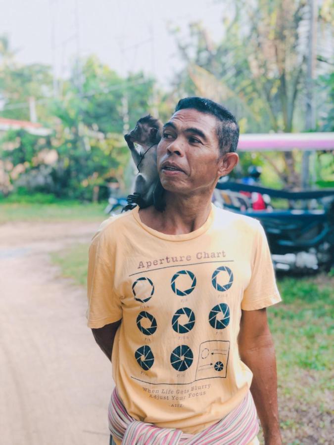 猿猴简易别墅 Ko Lanta 外观 照片